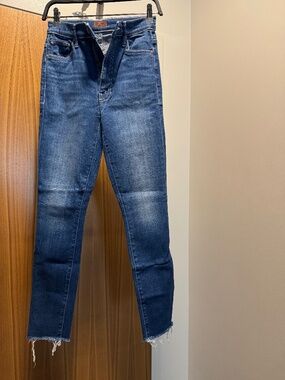 Mother Jeans - The Swooner Ankle Fray Jeans